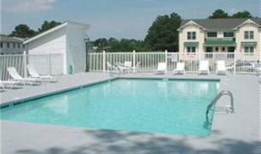 Silver Sails Landing Community Pool.