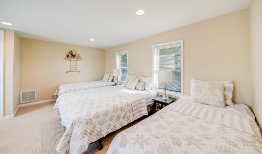 Photo #39 of 4310 MAIN ST, CHINCOTEAGUE, VA 0.2 acres