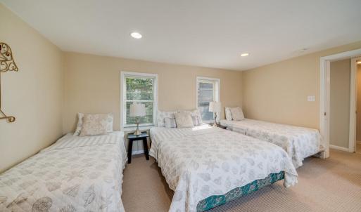 Photo #40 of 4310 MAIN ST, CHINCOTEAGUE, VA 0.2 acres