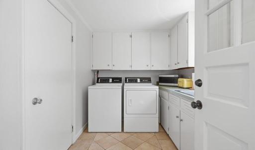 Laundry/ Mud Room Off Kitchen