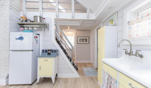 Kitchen , View of the loft