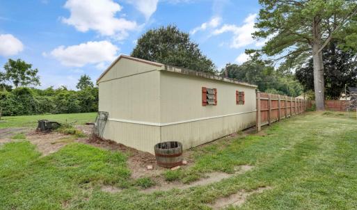 Photo #51 of 28290 MAIN ST, HALLWOOD, VA 2.1 acres