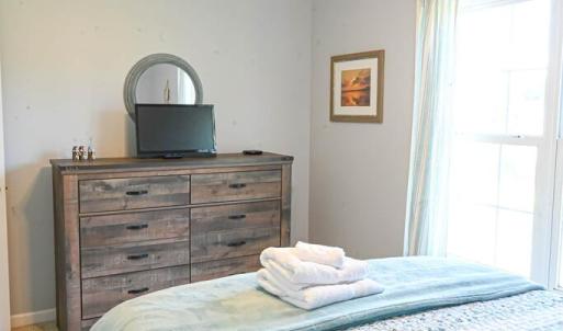 2nd floor Bedroom