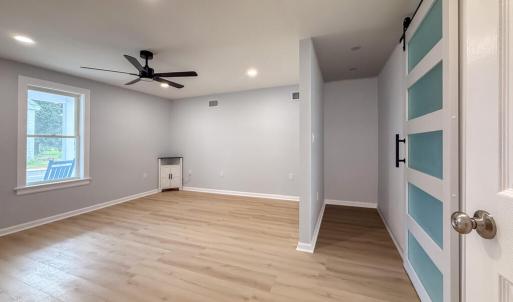 1st Floor Primary Bedroom