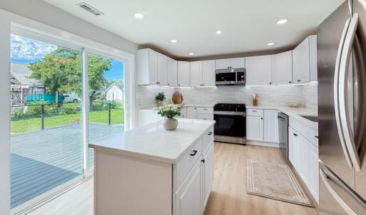 New Kitchen that opens up to Deck
