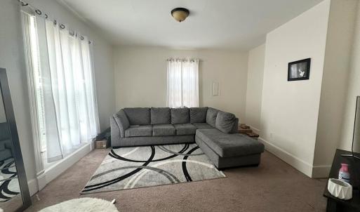 Apt A livingroom