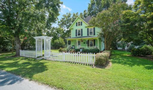 24400 Maxwell Street, Parksley, VA