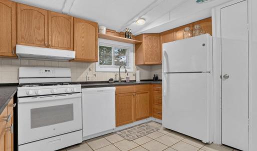 Photo #15 of 2410 RIDGE RD, CHINCOTEAGUE, VA 0.1 acres