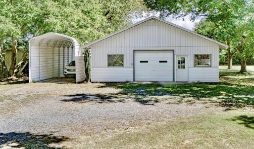 Lard outbuilding & RV/Boat carport