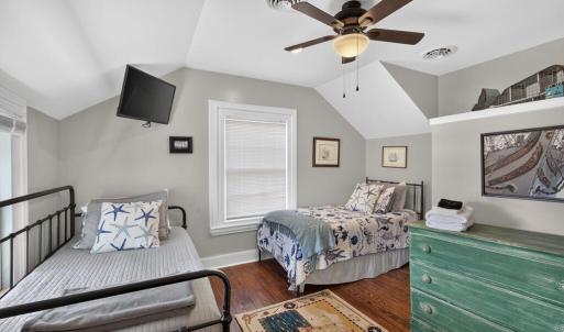 Photo #27 of 511 TAZEWELL AVE, CAPE CHARLES, VA 40.0 acres