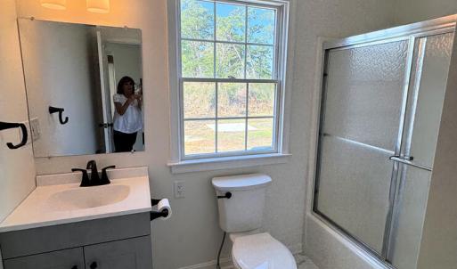 Full 1st level bathroom