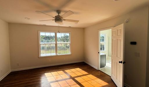 Primary Ensuite  2nd level