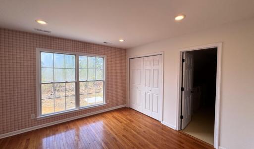 Office or 4th br leads into Laundry Room