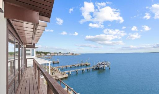2nd Floor Balcony