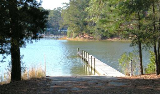 Neighborhood boat launch ramp