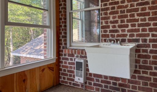 Photo #20 of 34165 HYSLOP LN, CRADDOCKVILLE, VA 5.1 acres
