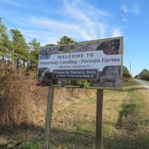 Photo of REDUCED!  287 Acres of Hunting Land With Buildable Lot For Sale in Hyde County NC!
