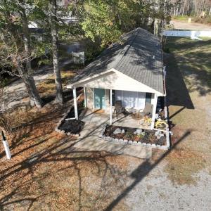 Photo #3 of 806 W Queen Street, Edenton, NC 0.2 acres