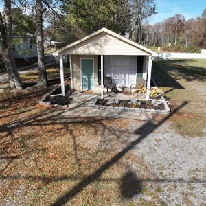 Photo #4 of 806 W Queen Street, Edenton, NC 0.2 acres