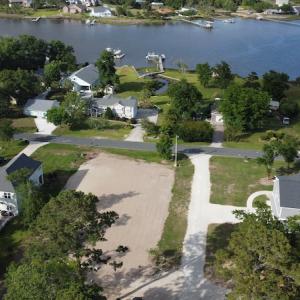 Photo #4 of 264 Pearson Circle, Newport, NC 0.4 acres