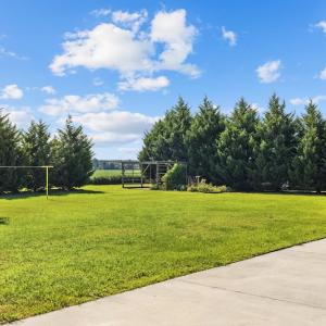 Photo #4 of 828 Virginia Road, Edenton, NC 0.6 acres
