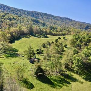Photo #5 of 414 Niday Dr , Narrows, VA 590.2 acres