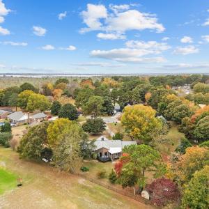 Photo #8 of 412 Oak Ridge Drive, Edenton, NC 1.0 acres