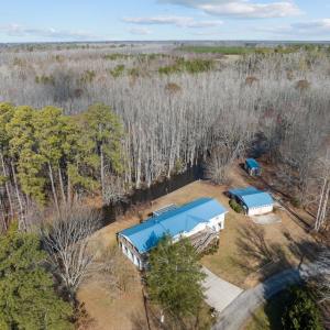 Photo #2 of 320 Blackbeards Road, Edenton, NC 1.0 acres