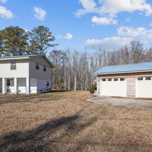 Photo #4 of 320 Blackbeards Road, Edenton, NC 1.0 acres