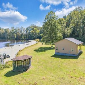 Photo #2 of Off Mountain View Loop, Stuart, VA 145.3 acres