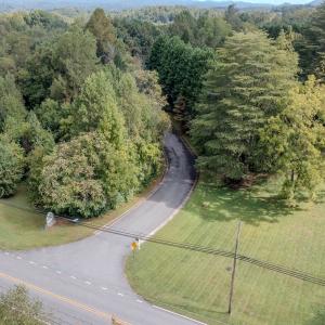 Photo #6 of SOLD property in 212 Buckingham Court, Lenoir, NC 0.9 acres
