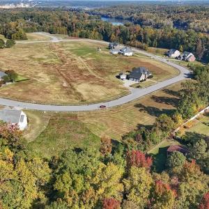 Photo #3 of 774 Rivers Edge Parkway, Roanoke Rapids, NC 0.8 acres