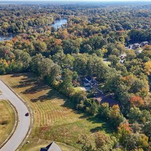 Photo #8 of 774 Rivers Edge Parkway, Roanoke Rapids, NC 0.8 acres