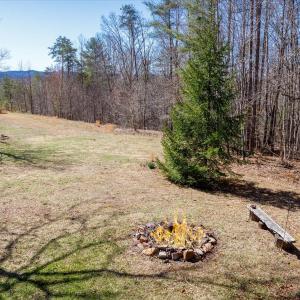 Photo #17 of 80 Oriskany Square , Eagle Rock, VA 35.8 acres