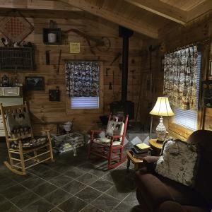Photo #12 of 8106 Rich Patch Rd, Covington, VA 40.9 acres