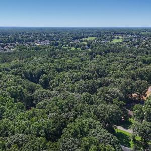 Photo #10 of 2216 Woodnell Dr, Raleigh, NC 0.5 acres