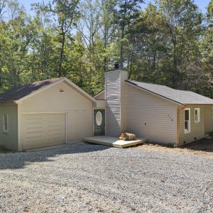 Photo #1 of 114 Deerfield Dr, Milton, NC 1.0 acres