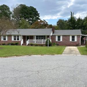 Photo #1 of 1236 Willowbrook Dr, Suffolk, VA 0.6 acres