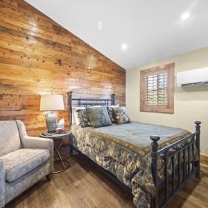 Photo #33 of 784 & 785 Glennie Irvin Road, Semora, NC 146.3 acres