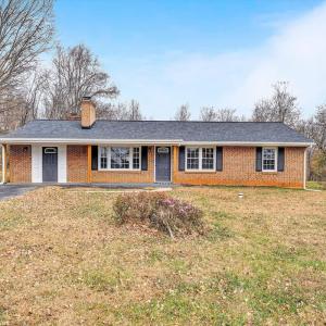 Photo #2 of 1059 Fairview Drive, Big Island, VA 1.8 acres