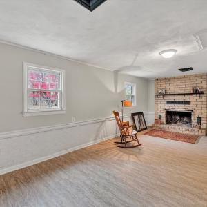 Photo #10 of 1059 Fairview Drive, Big Island, VA 1.8 acres