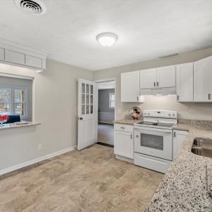 Photo #11 of 1059 Fairview Drive, Big Island, VA 1.8 acres