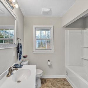 Photo #12 of 1059 Fairview Drive, Big Island, VA 1.8 acres