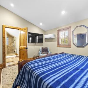 Photo #113 of 784 & 785 Glennie Irvin Road, Semora, NC 146.3 acres