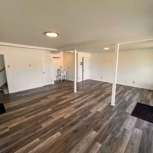 Photo #5 of 12468 Warwick Blvd, Newport News, VA 0.2 acres