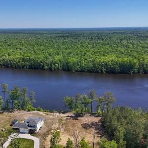 Photo #2 of 206 Rivers Edge Drive, Winton, NC 0.7 acres