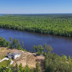 Photo #4 of 206 Rivers Edge Drive, Winton, NC 0.7 acres