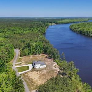 Photo #5 of 206 Rivers Edge Drive, Winton, NC 0.7 acres