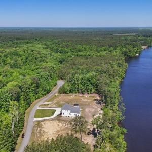 Photo #8 of 206 Rivers Edge Drive, Winton, NC 0.7 acres