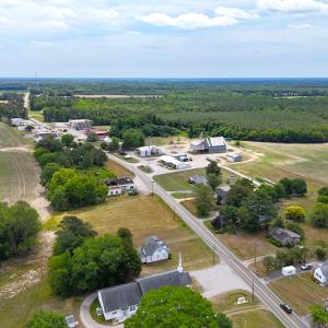Photo #13 of 373 Colonial Trail East, Surry, VA 0.5 acres